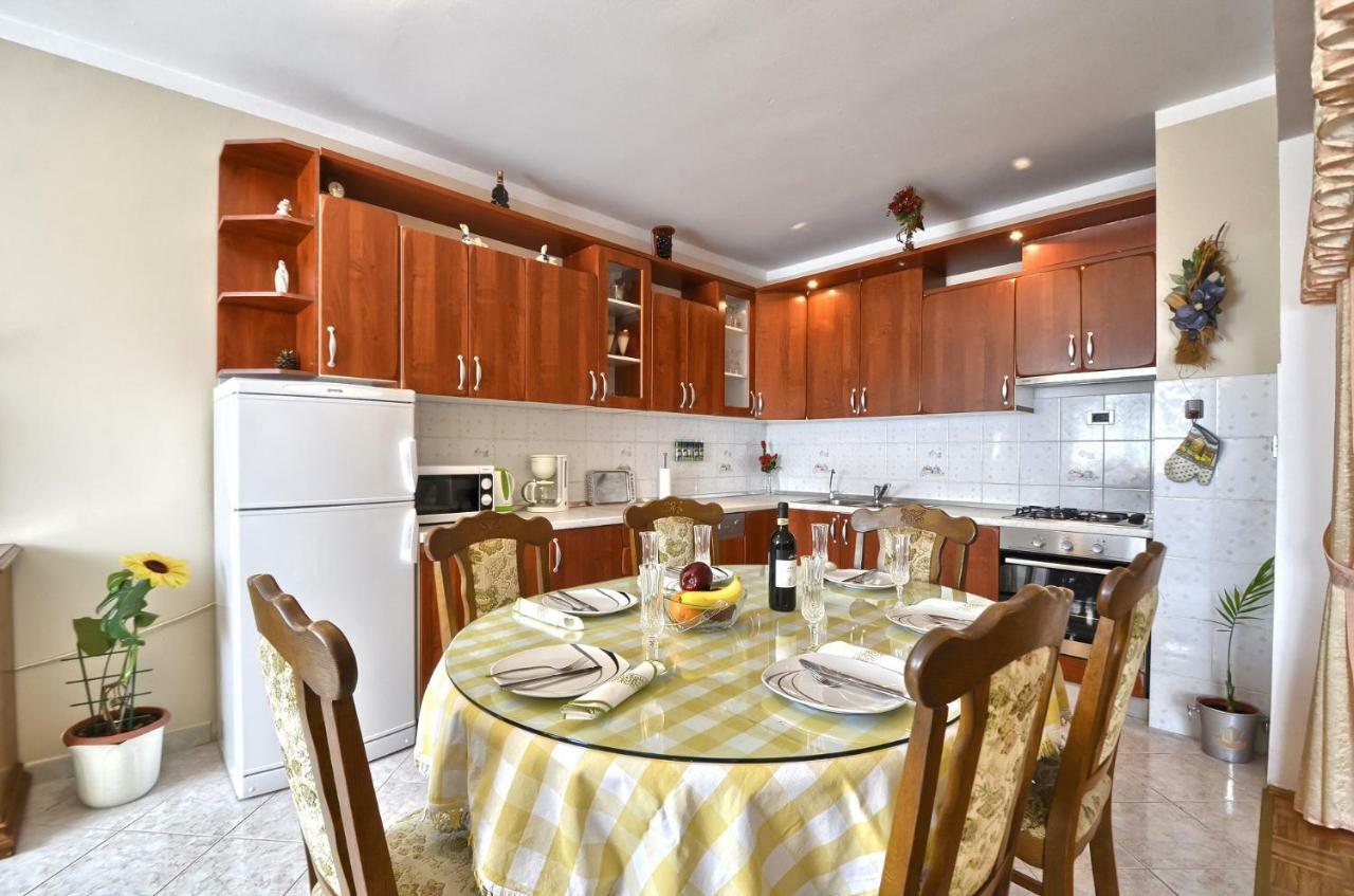 Apartment Pecirep Pula Bagian luar foto