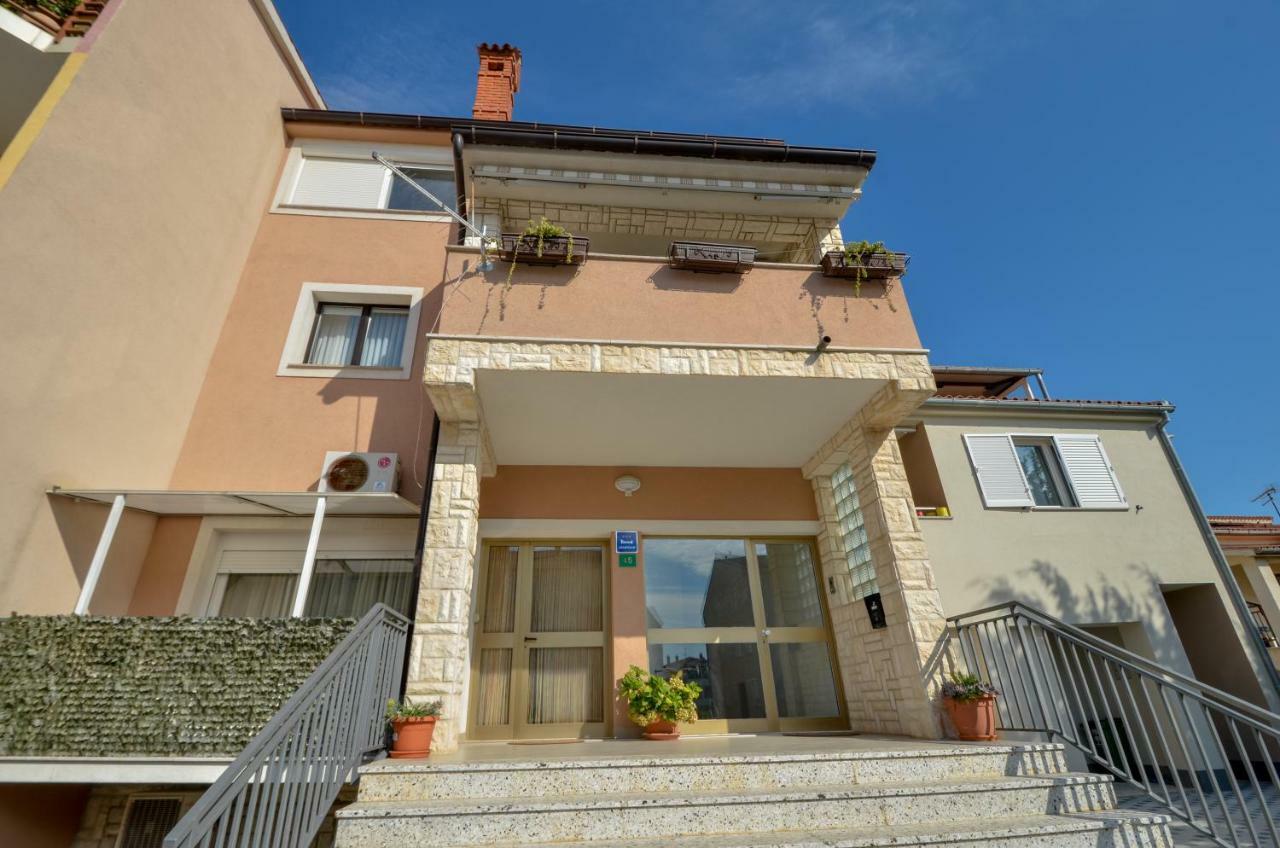 Apartment Pecirep Pula Bagian luar foto