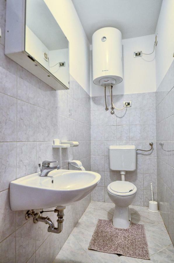Apartment Pecirep Pula Bagian luar foto
